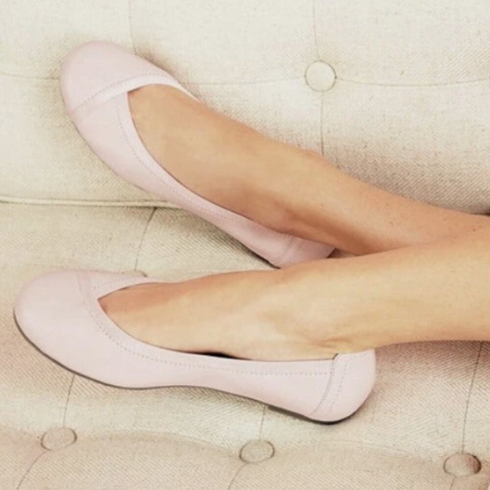 Vionic Caroll Ballet Flats in Light Pink Size 6 Wide